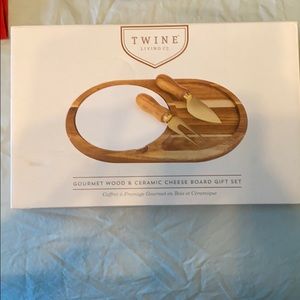 Wood and ceramic cheese board set